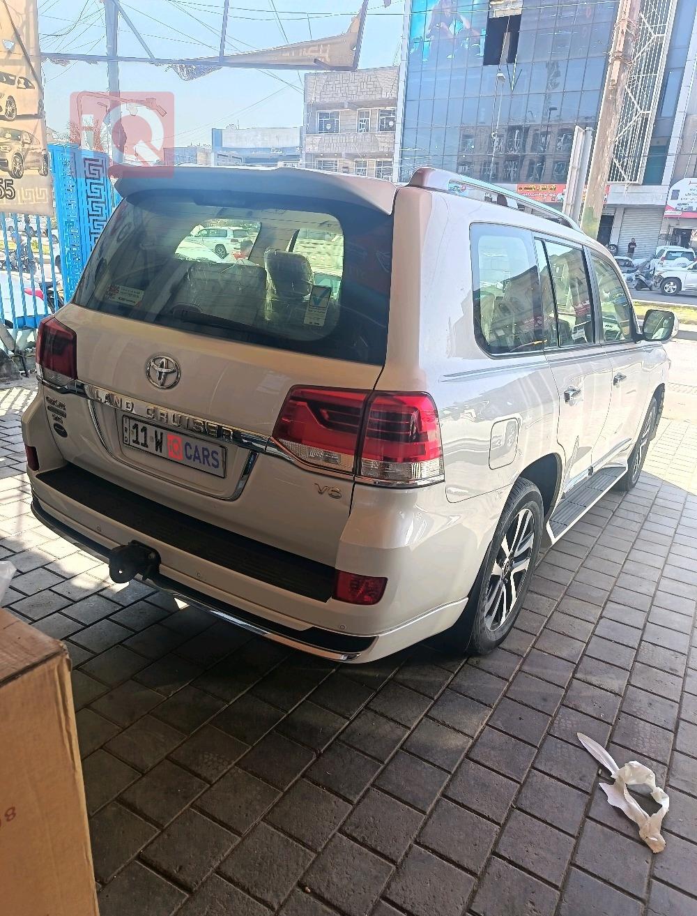 تويوتا لاندكروزر